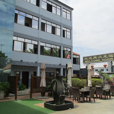 Hotel Patriota Луанда Екстер'єр фото