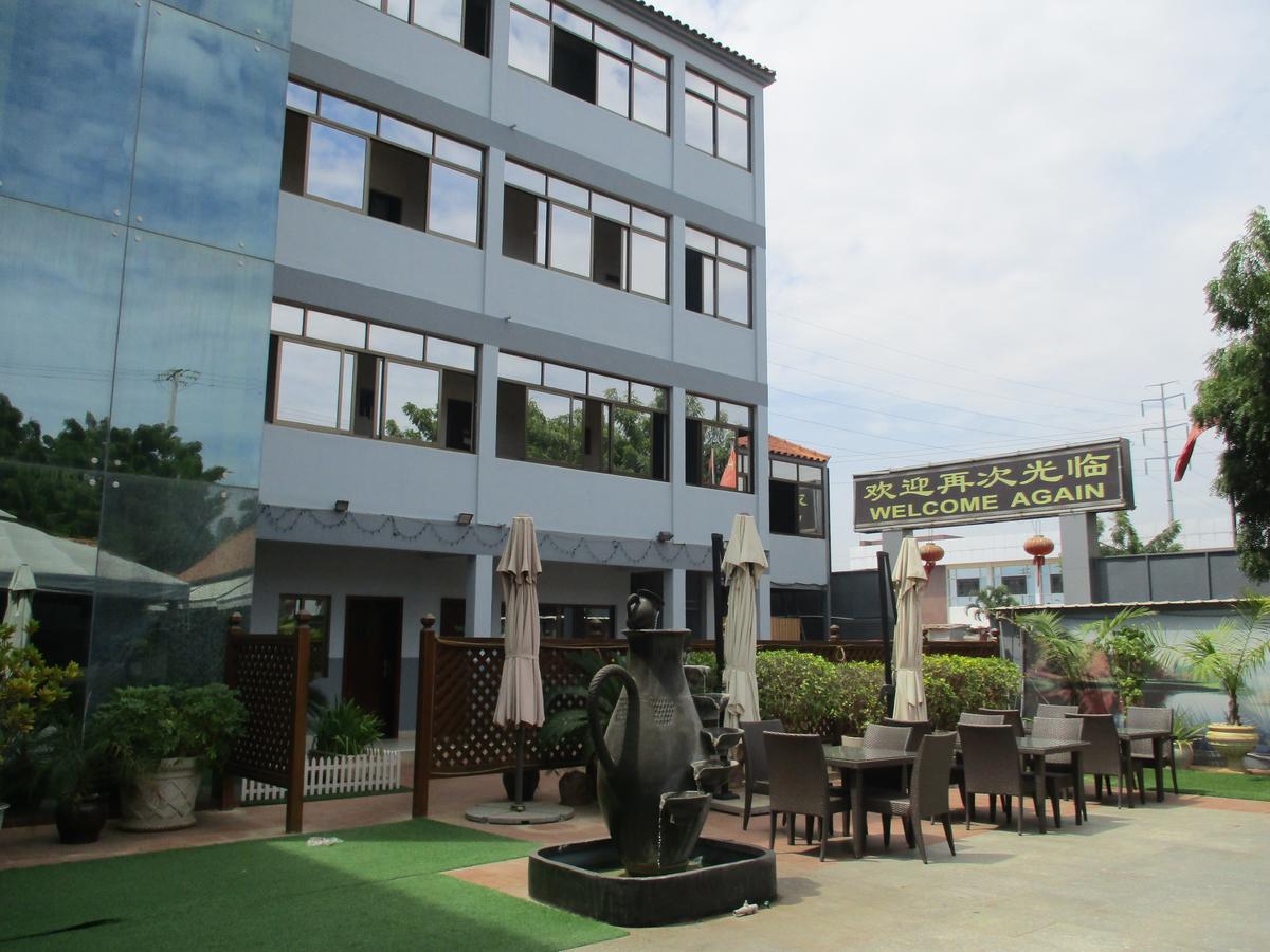 Hotel Patriota Луанда Екстер'єр фото